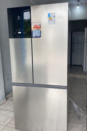 Side By Side 3 portas Electrolux – Inox Semi Nova