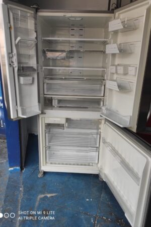 Geladeira Side By Side 3 portas – Inox 127v